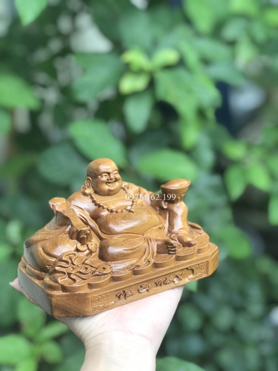 Tượng Di Lặc vạn sự như ý gỗ bách xanh - Ảnh 5