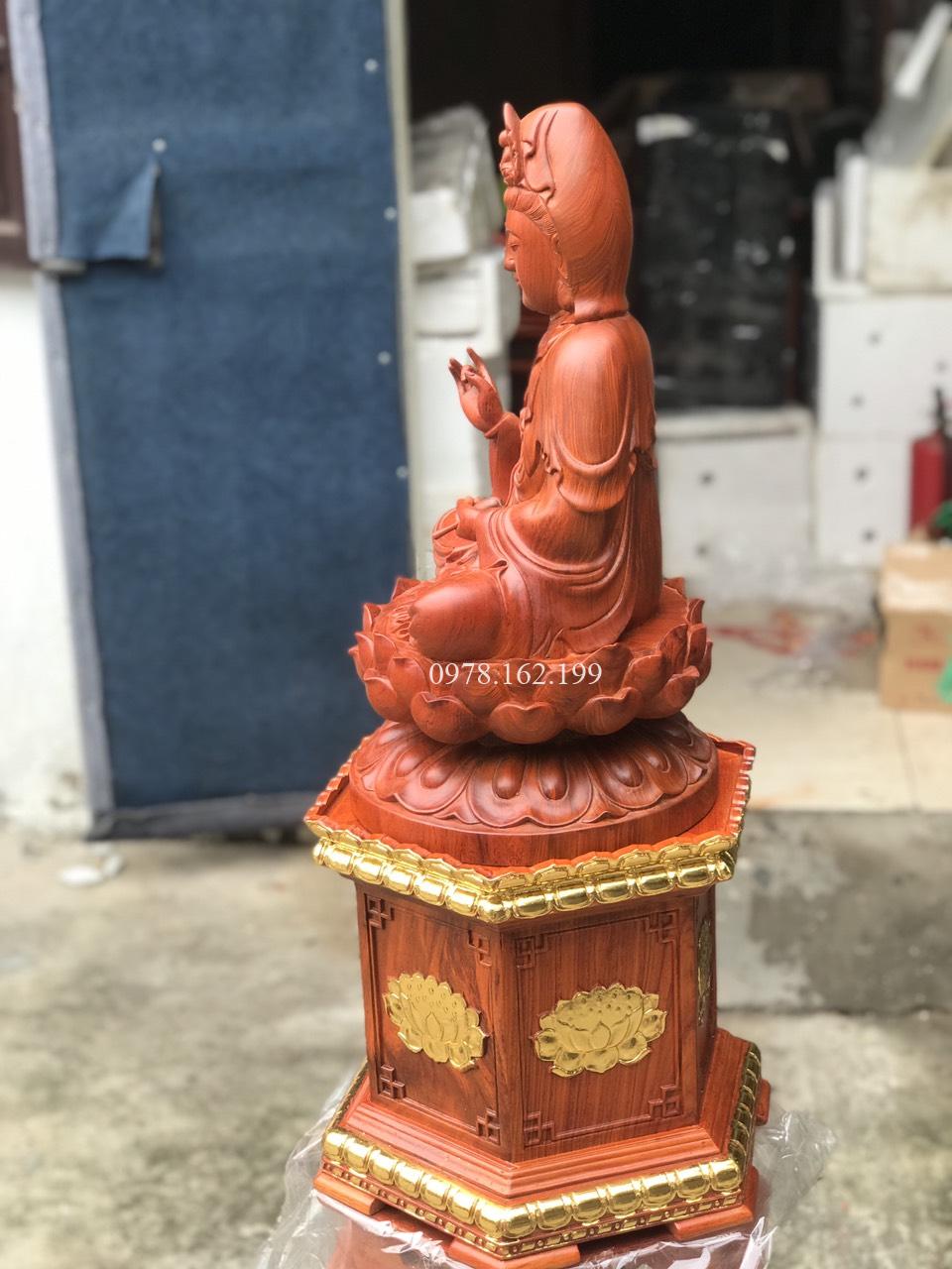 Tượng Ngài Quan Âm Tọa Đài Sen Gỗ Hương MS50 - Ảnh 3