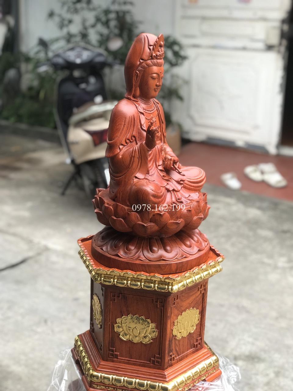 Tượng Ngài Quan Âm Tọa Đài Sen Gỗ Hương MS50 - Ảnh 5