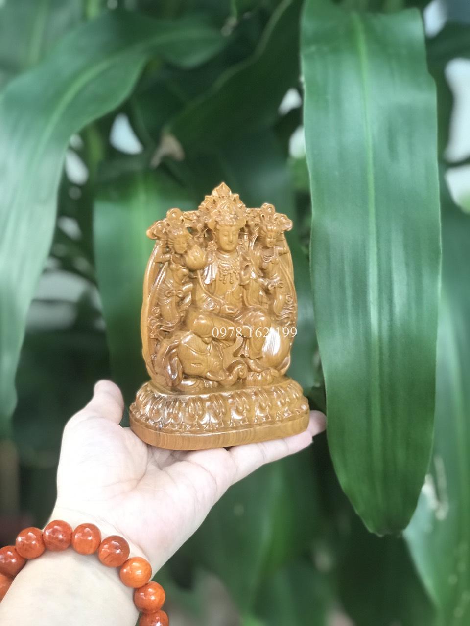 Tượng bản mệnh Phổ Hiền Bồ Tát gỗ bách xanh