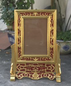 Khung thờ dơi tiền sơn son thếp vàng