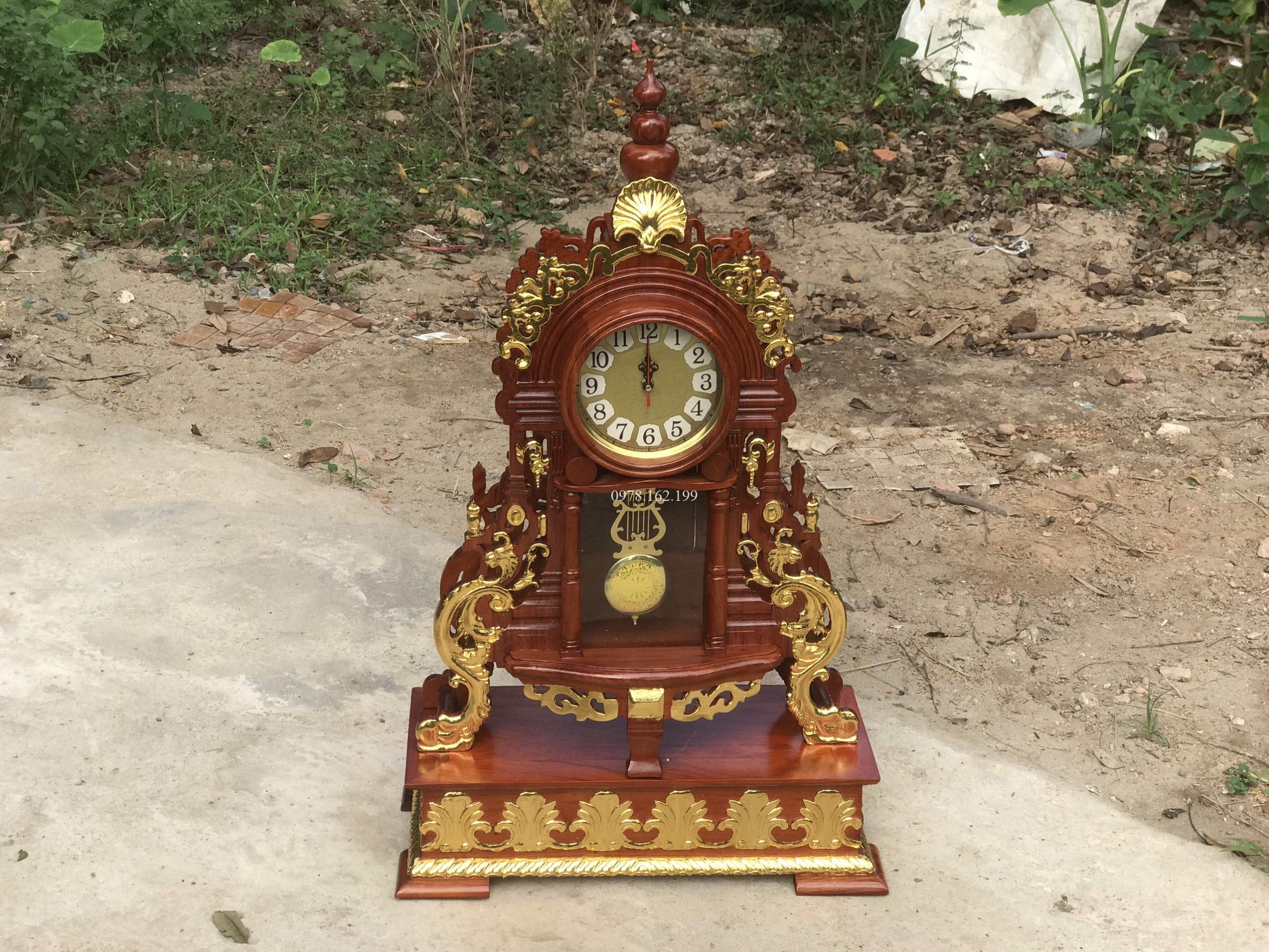 Bộ Đồng hồ để bàn và đế dát vàng