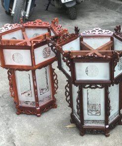 Đèn lồng gỗ hương giả cổ mặt kính MS45
