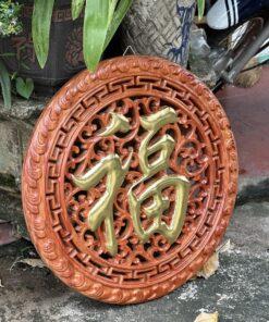 Tranh chữ Phúc gỗ hương dát vàng