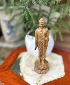 Tượng Ngài Thích Ca Ban Phước