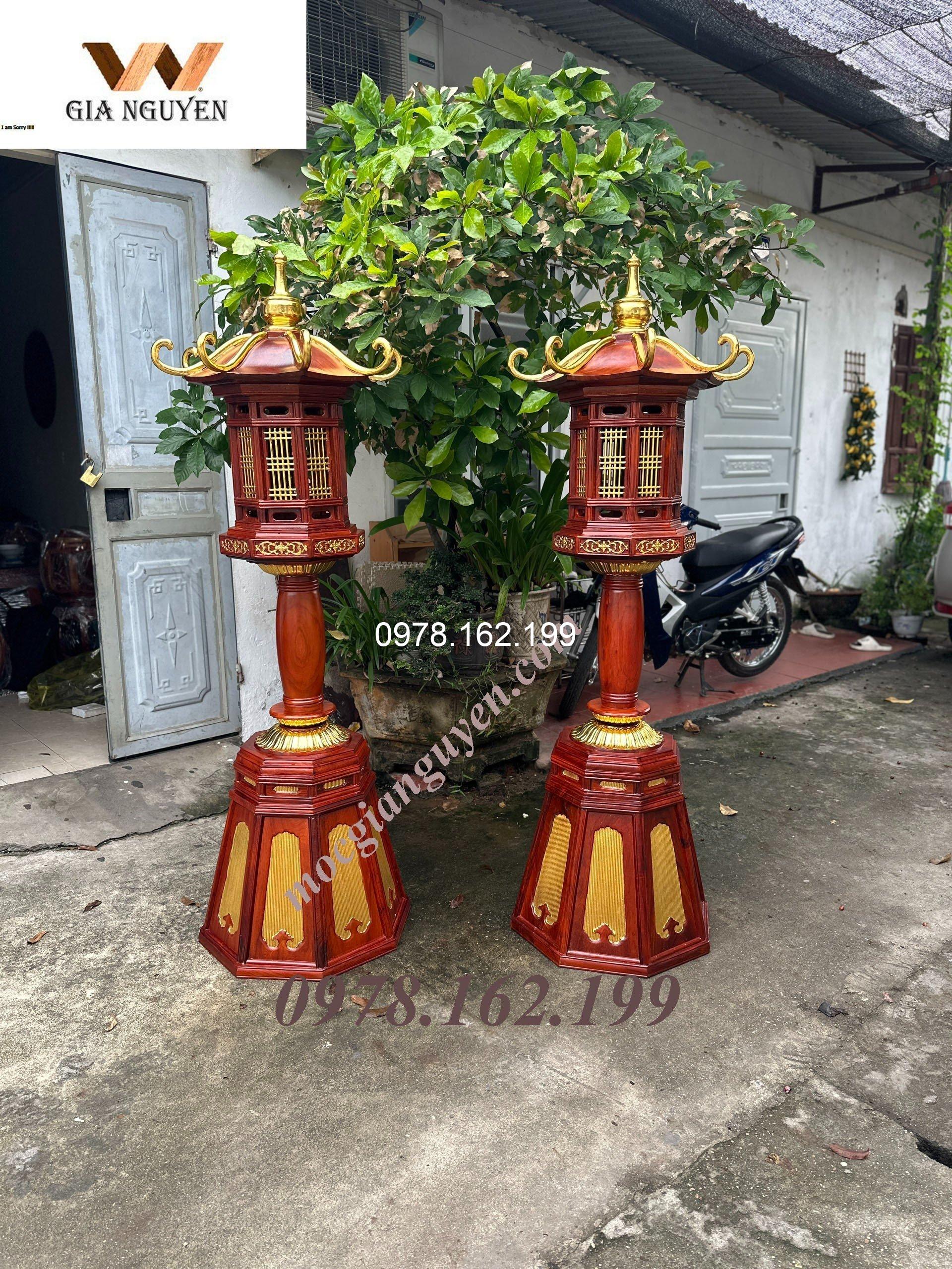 Đèn thờ gỗ hương dát vàng cao cấp 1m77
