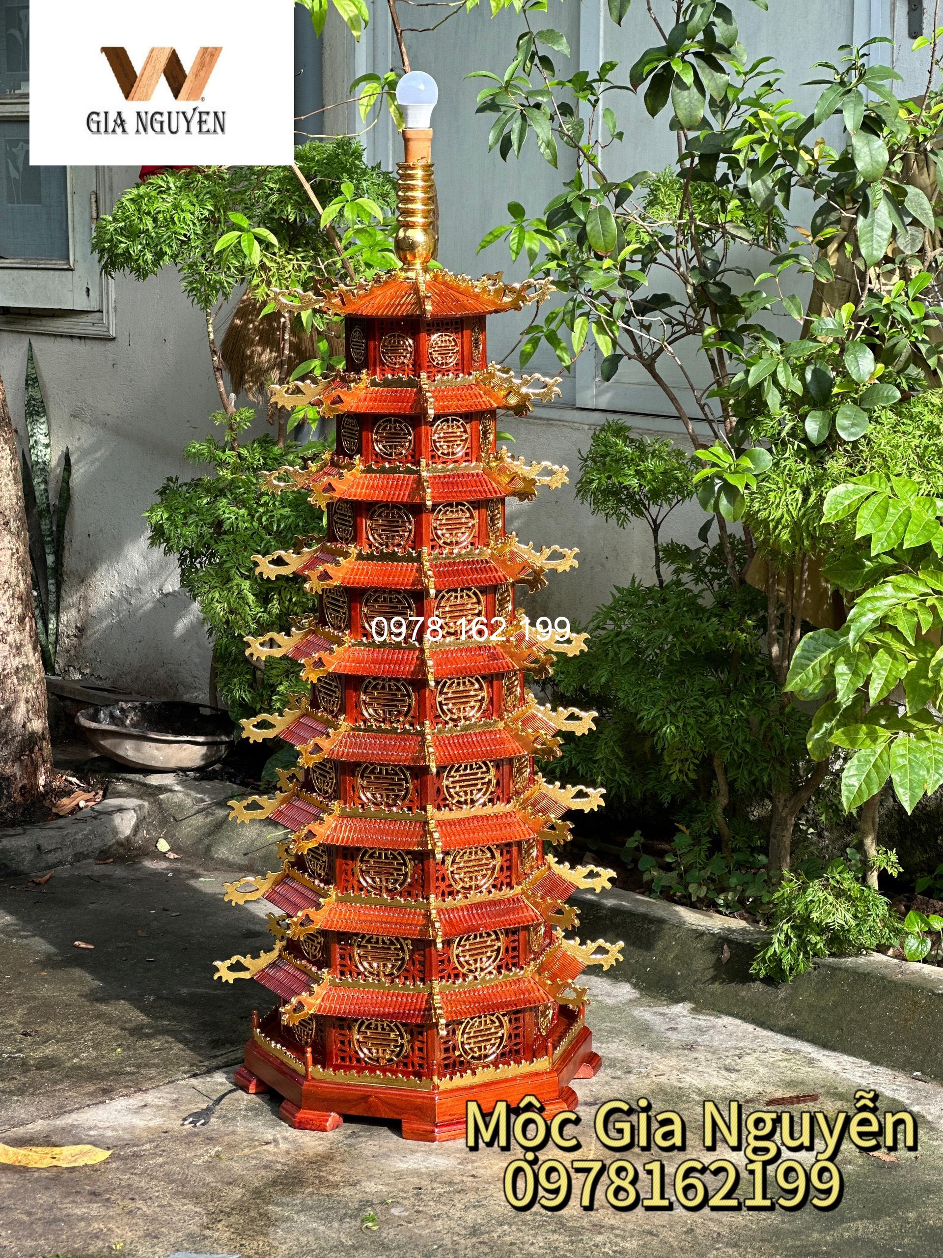 Đèn tháp Văn Xương 9 tầng gỗ hương DT9T