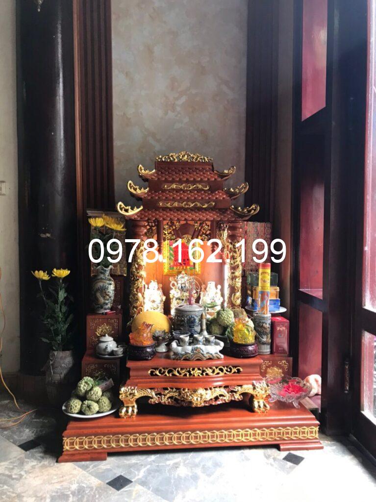 Bàn thờ 3 mái đục bài vị dát vàng CT61X69
