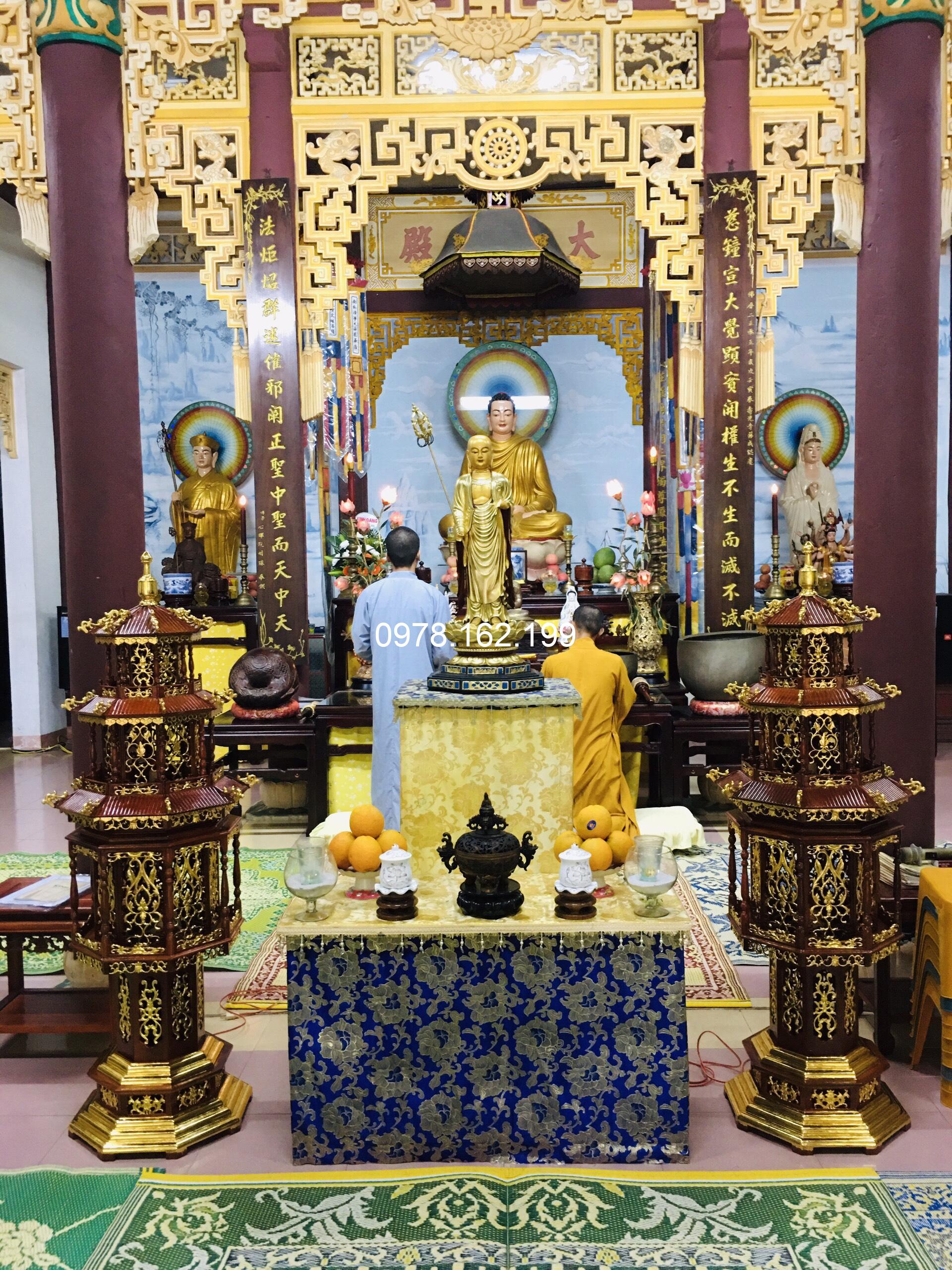 Cửa võng đẹp điểm nhấn cho gian thờ