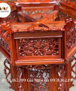Đèn lồng tứ quý chạm rồng gỗ hương