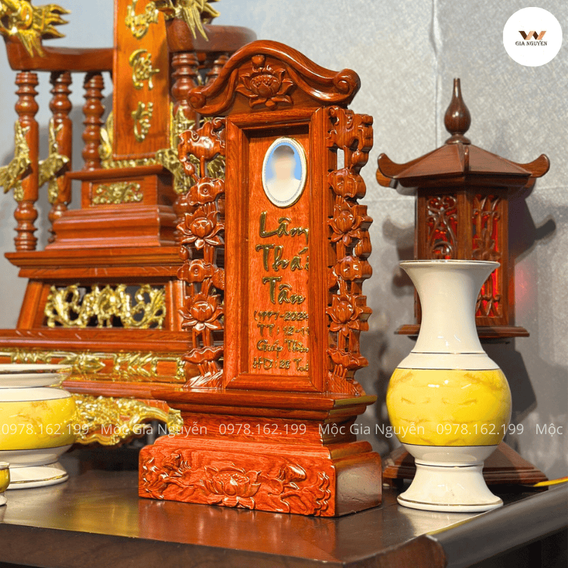 Bài vị họa tiết hoa sen
