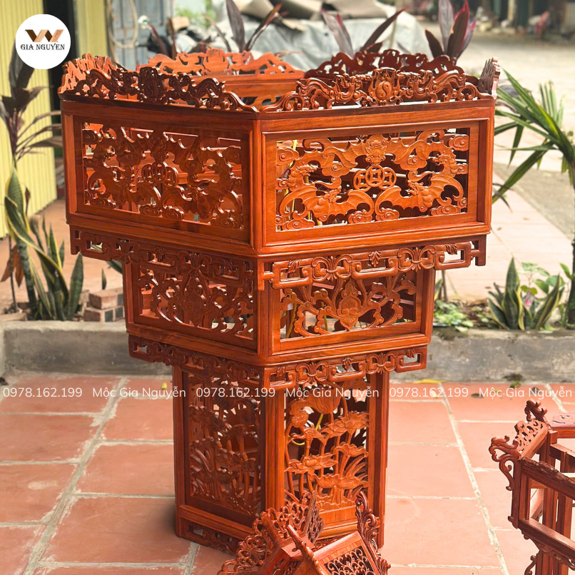 Đèn Lồng Cỡ Lớn Gỗ Hương Lào 1m2x1m2
