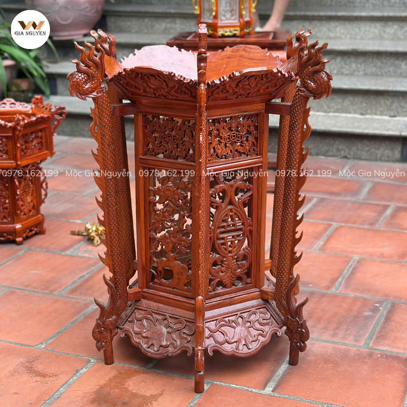 Đèn Lồng Trạm Rồng Gỗ Hương Màu Cánh Gián 80x80cm ĐA02