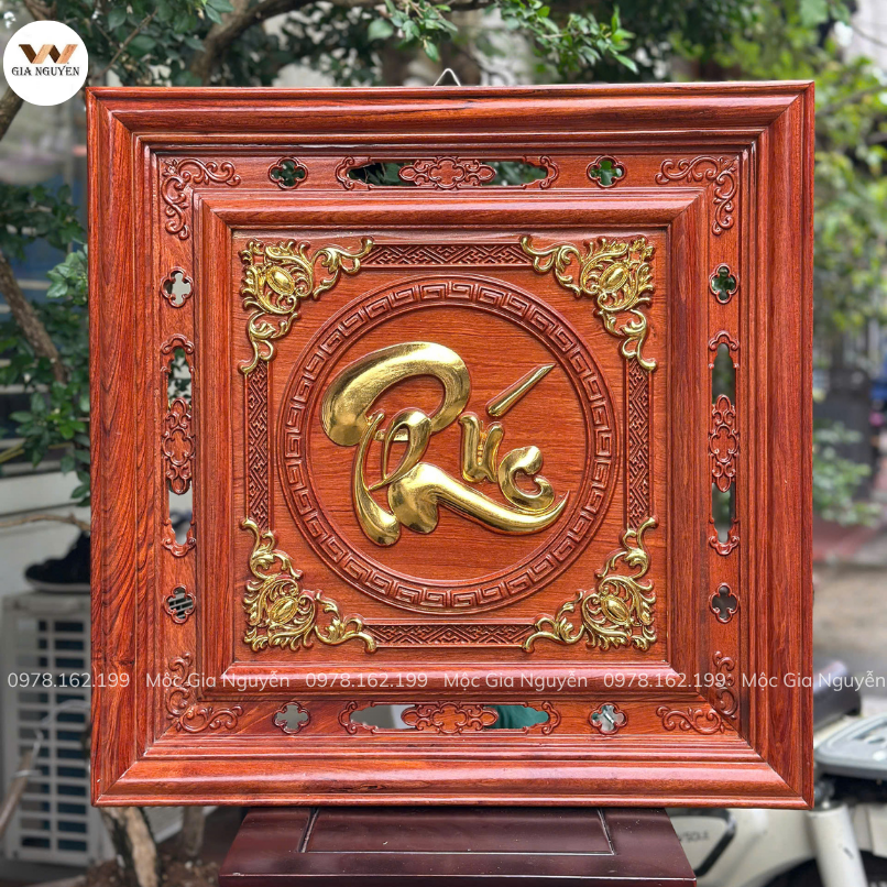 Tranh Chữ Phúc Dát Vàng Gỗ Hương Đá 60x60cm TK61