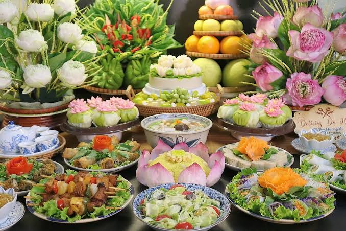 Mâm cúng Rằm tháng 7 của gia đình Việt
