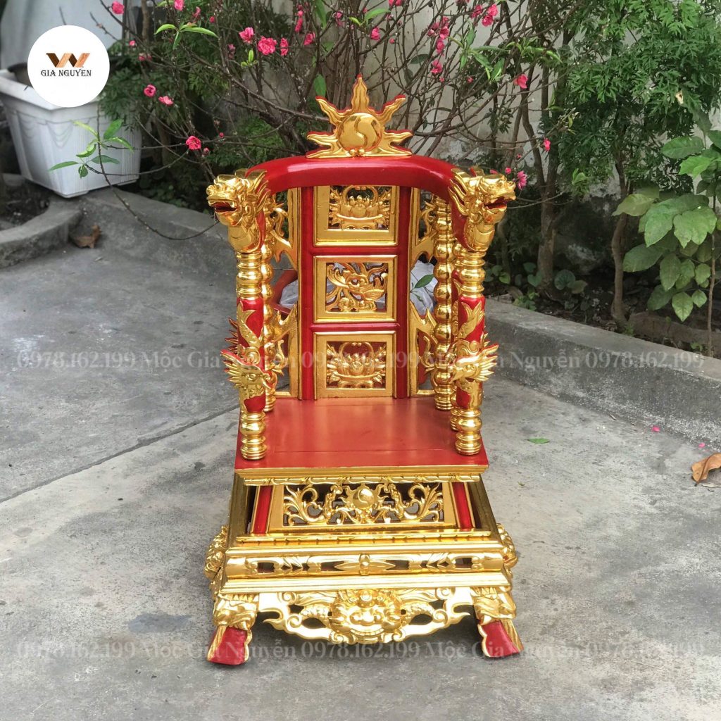 Hình ảnh thực tế ngai thờ trước khi mua